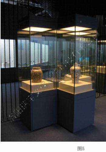 博物館密集架采購時(shí)容易出現(xiàn)的問題